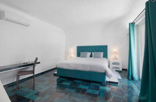 Branqueira Villa | Blue Pearl 53