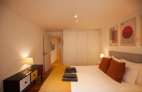 Misericordia Apartment | The Day Tripper at Chiado