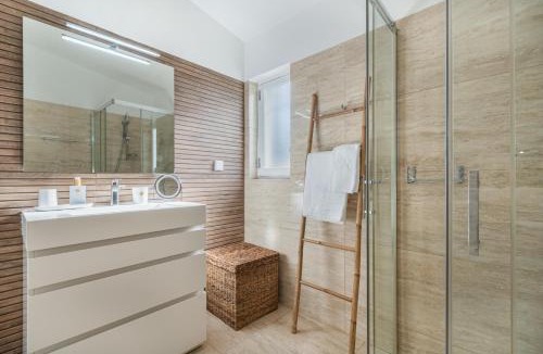 Lagos Villa | Villa Óscar by Garvetur