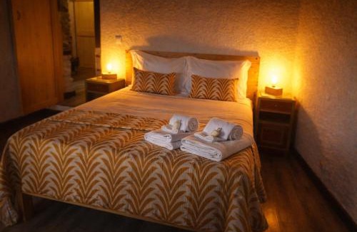 Lousa House | Casas do Caminho