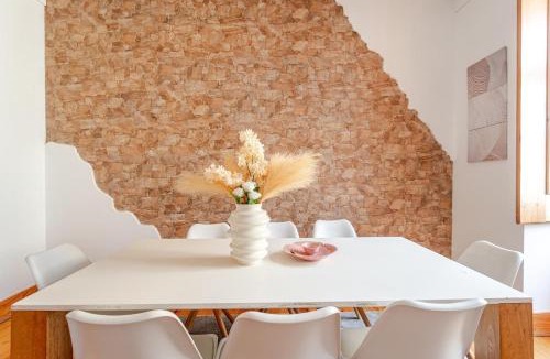 Sao Paulo Apartment | Cais Sodré Spacious Apartment