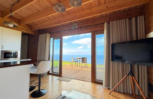 Ponta do Pargo Ski Chalet | Sunset Eco Shelter 1