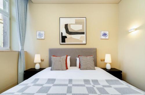 Sao Paulo Apartment | WHome Riverside Flat Steps from Lisbon Attractions