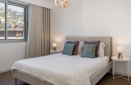 Camara de Lobos Apartment | BAsia Apartment by an island apart