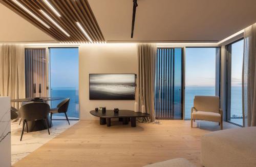 Arco da Calheta Villa | Aurora Residence III - Ultra Luxury Ocean Cliff Edge Retreat