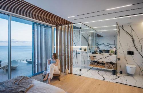 Arco da Calheta Villa | Aurora Residence III - Ultra Luxury Ocean Cliff Edge Retreat