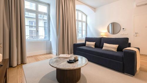 Martires Apartment | Chiado Aura Apartment by LovelyStay