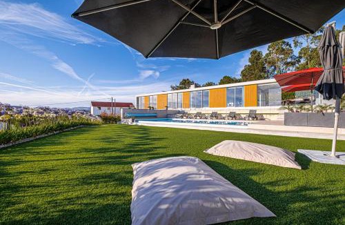 Sao Tiaguinho Villa | "Villa Carpe Diem" Country house
