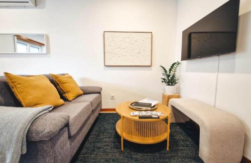 Braga Apartment | Modern 2-Bedroom Apartment in the Heart of Braga