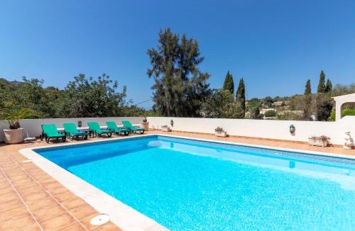 Poco Partido Villa | Casa Ouricos Large Pool BBQ Walk to beach