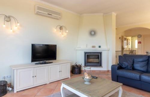 Ferragudo House | Luxury Townhouse n10 - Front-line Sea views