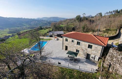 Bouro House | Casa do Tojal - Um refugio nas montanhas Minhotas