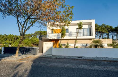 Nazare House | Maresia Villa Mar