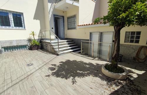 Olivais House | Lisbon Airport GuestHouse GAL Olivais Conforto, Terraço e Localização Premium nos Olivais