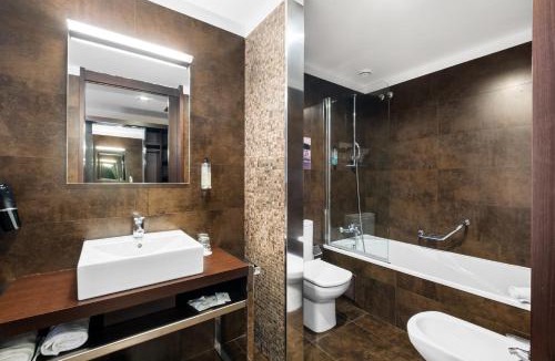 Sao Mamede de Infesta Hotel | Axis Porto Business & Spa Hotel