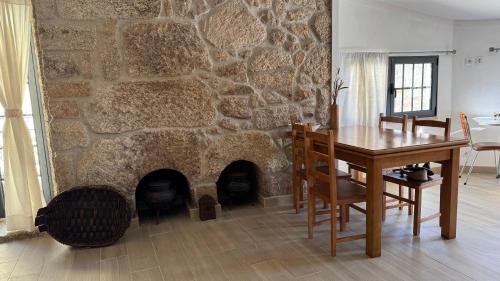 Sabugal House | Cominhos & Quartilhos