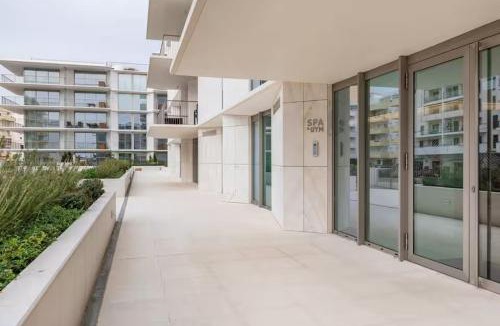 Armacao de Pera Apartment | Cond Bayline - Choupa - Pool - SPA - Gym - BY BEDZY