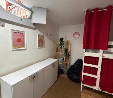 Centro / Baixa Hostel | Guest World