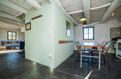 Mosteiro House | Casa de Cabanelas