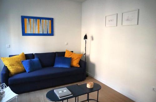 Senhora da Hora Apartment | 2 BR Apartment Metro 2 Min Porto 15 min Parking