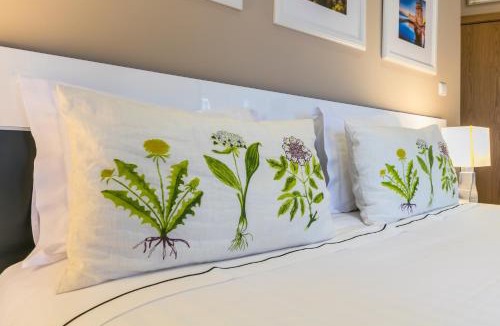 Santo Antonio House | Vila Nova Guesthouse