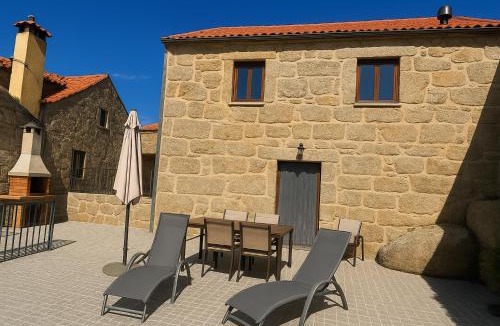Seia House | Casa Pinhão