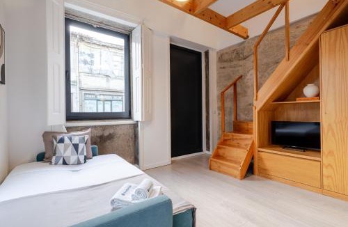 Sao Mamede de Infesta Apartment | Authentic Studio with Terrace by HostWise