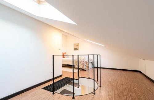 Uniao de Freguesias do Centro Apartment | Duplex Studio in Art District by HostWise