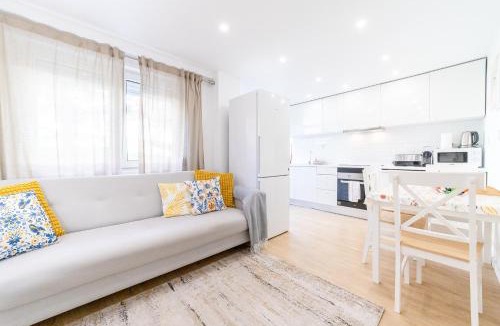Benfica Apartment | Artistic 2-bedroom apartment with courtyard