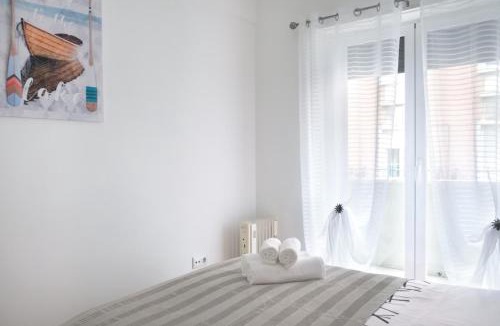 Lisbon Old Town Apartment | 92 Campolide Apartment by Trip2Portugal