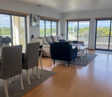 Vale de Carro Apartment | Penthouse, sea view, tennis, swimming pools, golf 200 m
