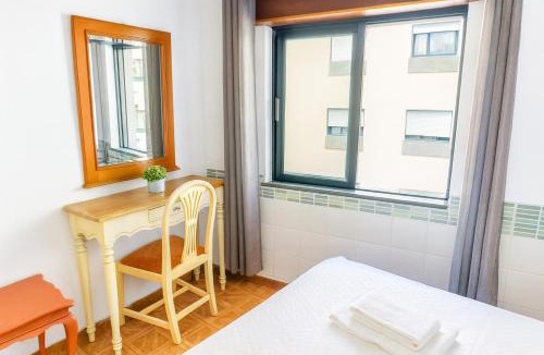 Lagos Hostel | Lagos Central Suite DBV Guesthouse