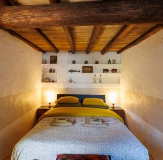 Santa Maria de Marvao House | Casa Com Mãos