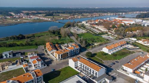 Ilhavo Apartment | Modern & Quiet 2BR 2 Baths 4 Balconies & Lift