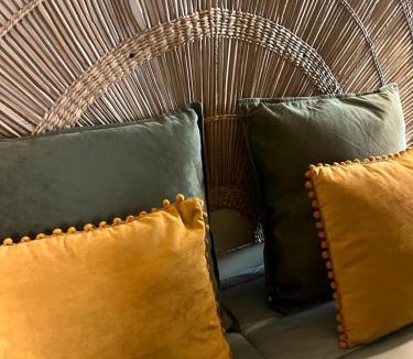 Bonfim Villa | Cosy HouseTypical Space in Porto by Su e Luís