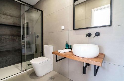 Guilhofrei House | Ermal Terrace