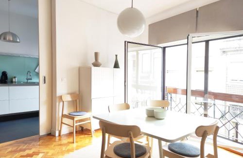 Paranhos Apartment | E36 - Spacious Family Apartment - Free Parking
