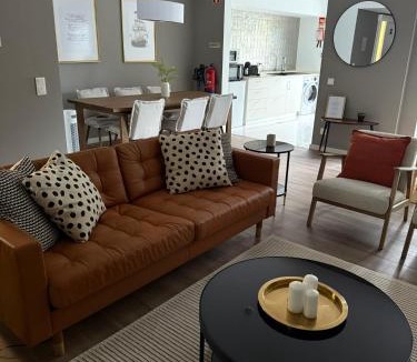 Angra do Heroismo House | Vera Cruz Guesthouse