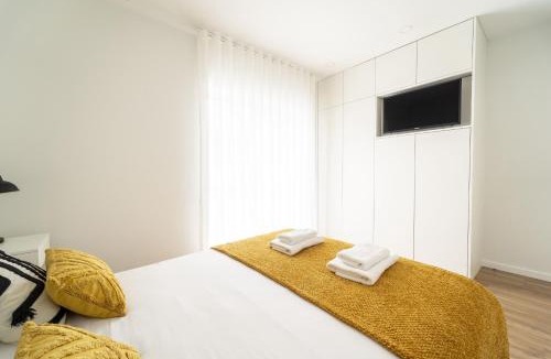 Braga Apartment | Forum Apartments II by House and People