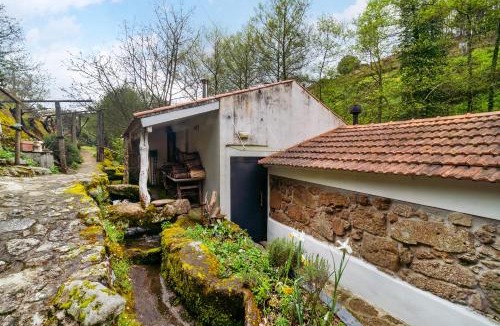 Baiao Ski Chalet | WHome Riverfront Retreat with Exclusive Waterfall Views