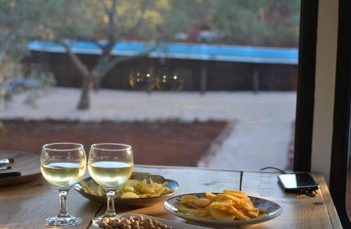 Silves House | Glamping Algarve Olive Tree Lodge