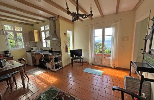 Arco de Sao Jorge House | Quinta das Hortênsias