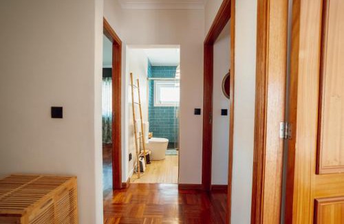 Campanha Villa | Casa das Orquideas by Vacationy