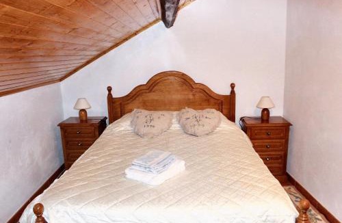 Montalegre House | Charming House in Paredes do Rio with Mountain View