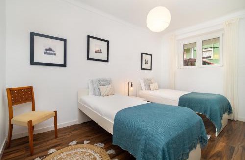 Carvoeira Apartment | Garden Apartment with BBQ & Orange Tree - Near Lisbon & Sintra