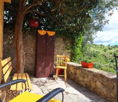 Mafra House | Casa das Janelinhas - Cottage near Sintra, Mafra, Ericeira