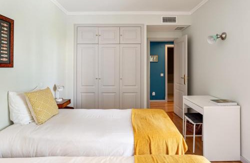 Sao Jorge de Arroios Apartment | Saldanha City Retreat 2BR & Parking by Host For Us