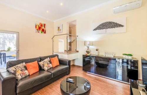 Vale de Parra House | Holiday Home Vila Parra by Interhome