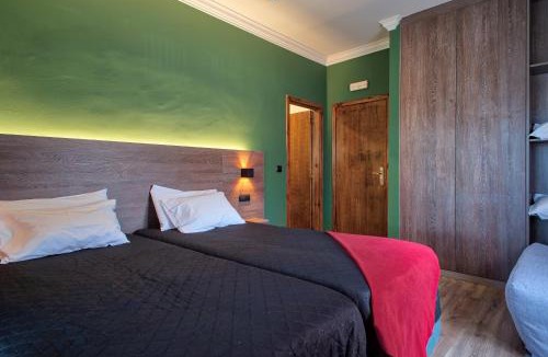 Castro Laboreiro Bed & Breakfast | Alojamento Local - Miradouro do Castelo