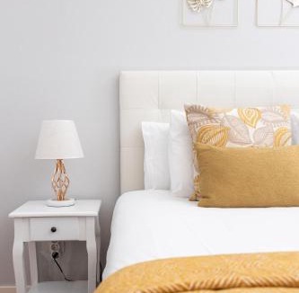 Lisbon Old Town Apartment | Lisbon Relax Pool Apartment - Free Parking Garage